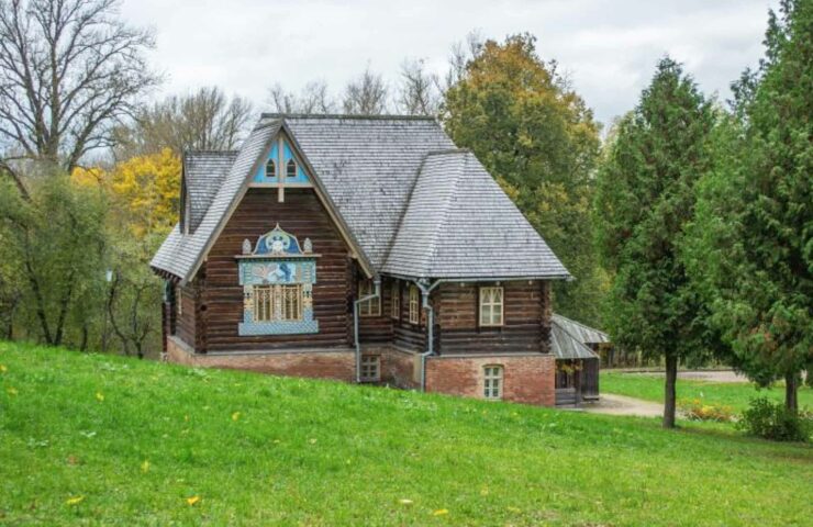 Maison de campagne en bois Datcha